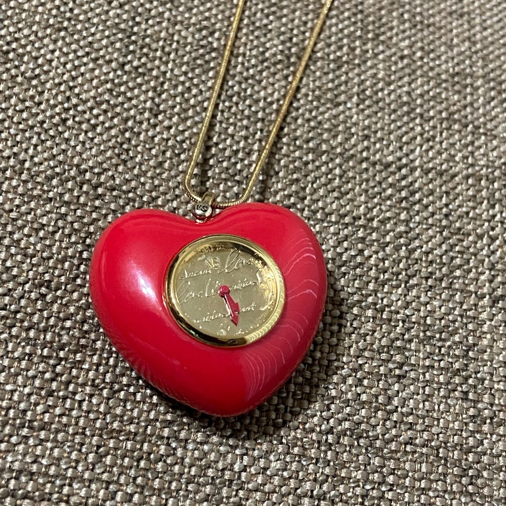 Victoria’s Secret Necklace with Heart Pendant - Picture 2 of 6